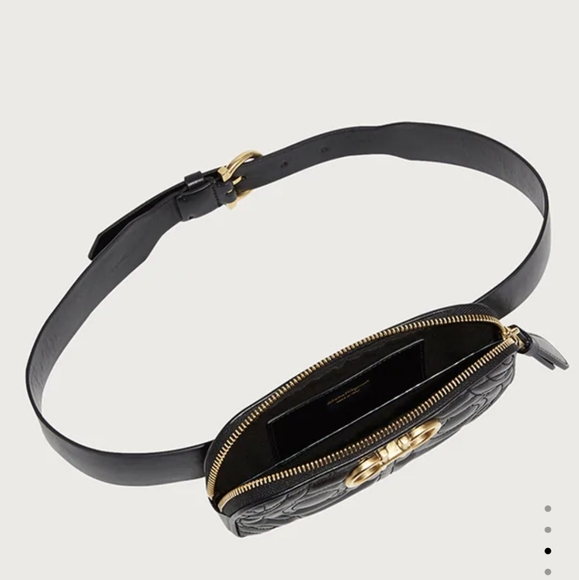 Salvatore Ferragamo QUILTED GANCINI BELT BAG - Picture 16 of 16